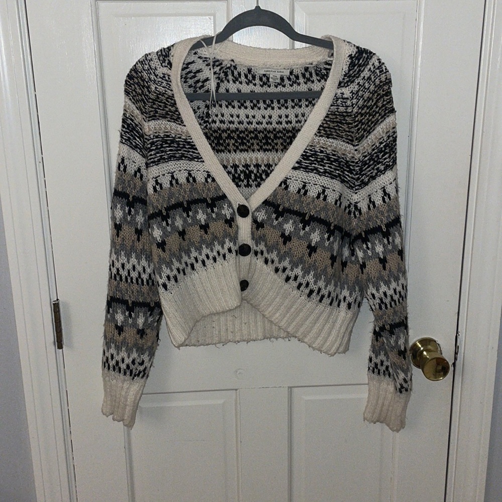 American Eagle Sweater